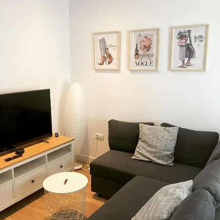 Bonito Conil Calefaccion Y Wifi -solo Familias Y Parejas-