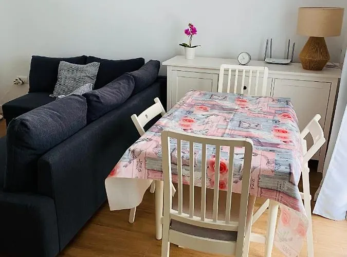 Bonito Conil Calefaccion Y Wifi -solo Familias Y Parejas- Lejlighed *