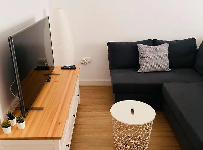 Bonito Conil Calefaccion Y Wifi -solo Familias Y Parejas- Conil De La Frontera