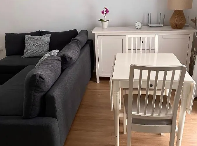 Bonito Conil Calefaccion Y Wifi -solo Familias Y Parejas-