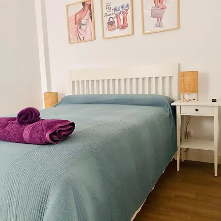 Bonito Conil Aire Acondicionado Y Wifi -solo Familias Y Parejas-