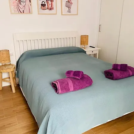 Bonito Conil Aire Acondicionado Y Wifi -solo Familias Y Parejas- Apartamento
