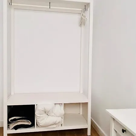 Bonito Conil Aire Acondicionado Y Wifi -solo Familias Y Parejas- Apartamento