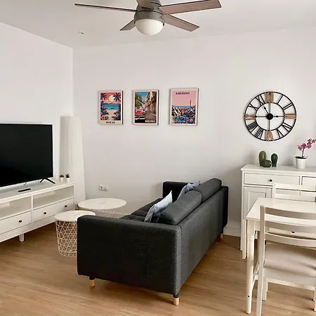 Bonito Apartamento Conil CALEFACCIÓN Y WIFI -SOLO FAMILIAS Y PAREJAS- Apartamento Conil De La Frontera