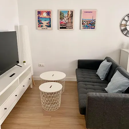 Apartamento Bonito Conil Aire Acondicionado Y Wifi -solo Familias Y Pareja- No Aceptamos Grupos *