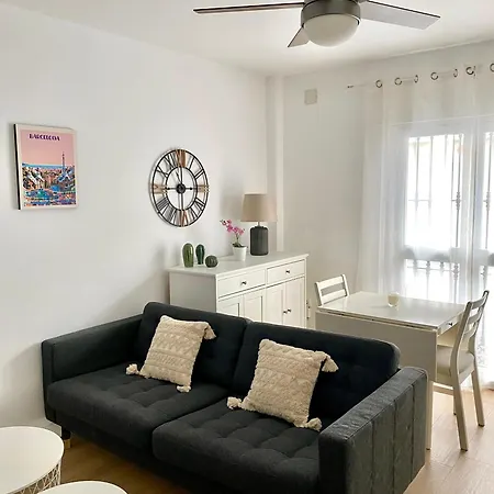 Bonito Conil Aire Acondicionado Y Wifi -solo Familias Y Pareja- No Aceptamos Grupos