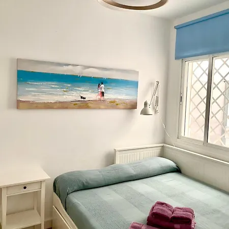 Bonito Conil Aire Acondicionado Y Wifi -solo Familias Y Pareja- No Aceptamos Grupos Apartamento *